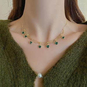 Correntes francesas românticas de metal trançado de malha colar de pingente de cristal verde 2023 corrente de pescoço para festa feminina joias requintadas