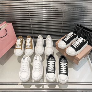 Designerskor Kvinnor Luxury Canvas Shoes Leather Lace Up Fashion Platform Sneakers White Black Chaussures de Espadrilles med Box Storlek 35-40