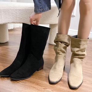 Botas 2023 femininas de camurça natural ocidental grosso pontiagudo vintage plissado moda outono