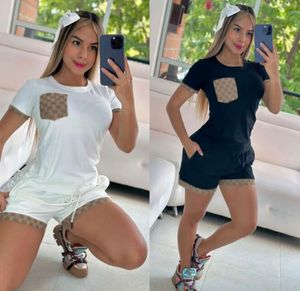 Designer Survêtements Femmes Deux Pièces Ensemble D'été Lettre Imprimer montage Tenues Casual T Shirt Shorts Jogger Sport Costume De Mode O-cou Vêtements