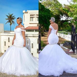 2020 New Sexy Plus Size Mermaid Wedding Dresses African One Shoulder Ruched Beaded Sexy Open Back With Button Sweep Train Bridal G319z