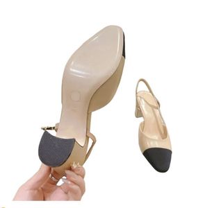 أحذية عالية الكعب للأزياء جلد أصلي مفتوح على الكعب المكتنزة الرسمي Slingbacks Sandals Ballet Plat Designer Shoe Loafer Designer Woman