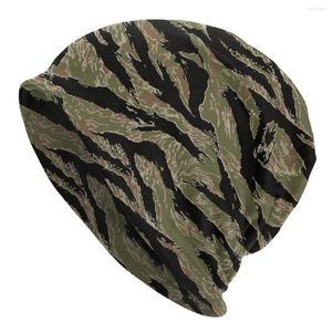 Berets Tiger Stripe Camo Beanie Bonnet Knitting Hats Men Women Unisex Military Tactical Camouflage Winter Warm Skullies Beanies Caps 1