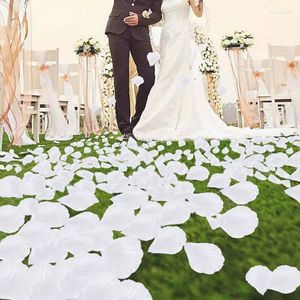 Dekorativa blommor 200/400st Petal Wedding Decoration Silk Rose Fabric Röda vita kronblad Handgjorda 2023 Artificial Flower Marriage Valentine