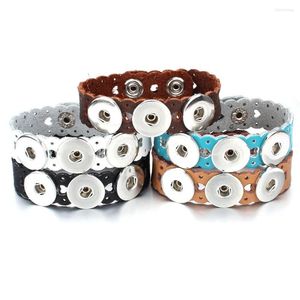 Charm Bilezikler Snap Mücevher 18mm Bilezik Out Kalp Punk Deri Üç Düğme Düğmesi Bileklik Sargı