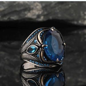 Anelli a fascia Anello in lega di zinco per uomo Fashion Trend Blue Zircon Finger Ring Gioielli per feste maschili 22 stili