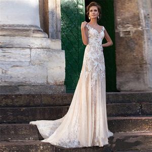 Abito in pizzo 2020 Appliques con scollo a illusione Abiti da sposa vintage Robe De Mariage Abiti da sposa a tubino Sheer Back Vestido246L