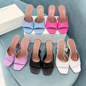 Amina Muaddi Begum Deri Terlik Mules Sandals Ayakkabı Açık Ayak Ayak parmakları Slip-On Slaytlar Makara Topuk 9.5cm Kadın Topuklu Lüks Tasarımcıları Topuk Sandalet Fabrika Ayakkabı