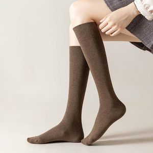 Calze da donna Calze sopra il ginocchio Design Colore di alta qualità Casual Lungo Stile nazionale 95% cotone