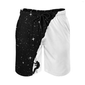 Mäns shorts nattklättring Men Sports Short Beach Surfing Swimming Boxer Trunks Bathing Man stjärnor svartvitt