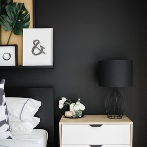 Наклейки на стенах ПВХ самостоятельные обои декоративные виниловые матовые черные клейкие бумаги для мебели для гостиной кухонные шкафы украшения 230617