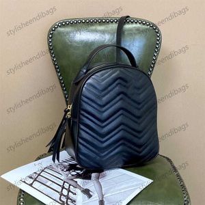 eleganteendibags Brand 23SS Backpack Sac à dos portable classique pour femmes avec un design rayé et des sacs pour hommes de grande capacité