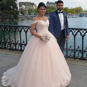 Ultimo abito da ballo con spalle scoperte Abito da principessa Tulle Applique in pizzo Abiti da sposa taglie forti Abiti da sposa vestido longo291g