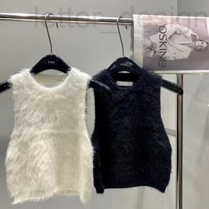 Women's Tanks & Camis designer Woolen Ladies Top Brand Cotton Fleece Vest Sexy Embroidered Camisole Letter Short Sleeve Navel Loose 8CLX