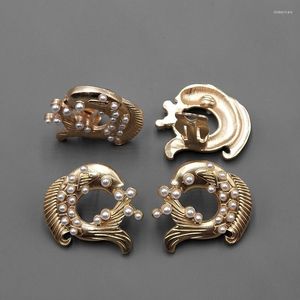 Stud Earrings Europe United States Jewelry Earring Temperament Fashion Runway Model Needles Hipster Pearl Fish Ear Clip C28