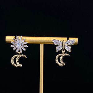 Nieregularne kolczyki obręcze dla kobiet luksusowy projektant Strawberry Pearl Earring wisiorek moda damskie męskie akcesoria biżuterii