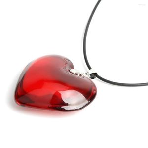 Red Rope Chain Choker Necklace with Heart Glass Pendant, Fashion Jewelry Gift for Women and Men