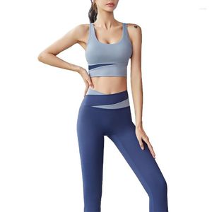 Kadın Tankları Kesintisiz Yoga Seti 2 PCS Renk Patchwork şekillendirme Gym kıyafetleri kanıt tankının üstü yüksek bel sıkı kalça asansör fitness