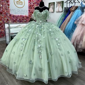 Szałwia zielona błyszcząca na ramię dziewczęta aplikacje koronkowe słodkie 16 quinceanera sukienka Kryształowy łuk księżniczka suknia imprezowa