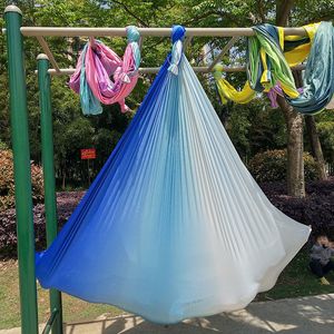 Motståndsband 5/6/7 m Gradient Färg Luft Silks Tyg Låg stretch Yoga Hammock Aerial Flying Yoga Swing Anti Gravity Stretching Equipment 230617