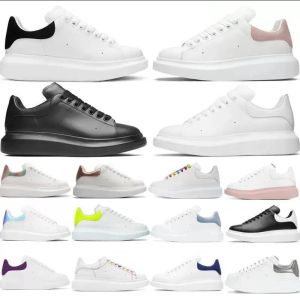 Designer Woman shoe Leather Lace Up Men Fashion Platform Oversized Sneakers White Black mens womens Luxury velvet suede Casual Shoes 88