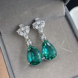 Europeisk och amerikansk stil kvinnor örhängen Emerald Zircon Diamond Water Drop Platinum Plated Earrings Girls Wedding Party Jewelry Birthday Present