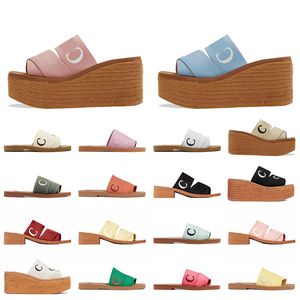 Tasarımcı Woody Sandals Ünlü Kadınlar Kaydırıcıları Woodys Espadrille Kama İşlemeli Keten Düz Mule Pembe Beyaz Siyah Somunlar Terlik Platform Yüksek Topuklu Slaytlar