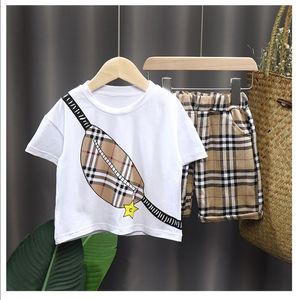 Babykläder för pojkar flickor sommarfjäder casual kläder sätter solid kort ärm för småbarn t-shirt topspants barn pyjama outfit