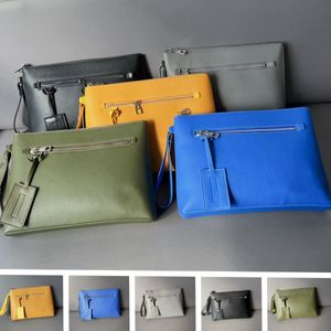 Designersvart handväska för män Enkel matchande kuvertväskor Klassiska clutch-kontorsväskor för kvinnor 30 cm