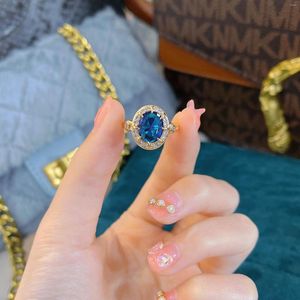 Cluster Rings Foydjew Luxury Wedding Engagement Gold Color Royal Blue Crystal Simulated Sapphires Adjustable Ring Treasure Jewelry