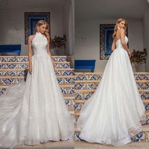 Glamorous A-line Abiti da sposa Halter Tinta unita Abiti brillanti Backless Zipper Court Gown Custom Made Zipper Plus Size Abito da sposa Vestidos De Novia