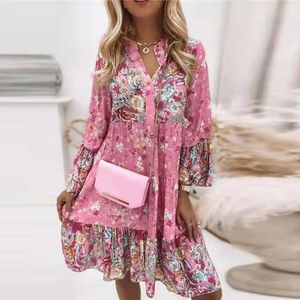 Grundläggande casual klänningar Kvinnliga damer Summer SMOCK Långärmad blommig klänning Holiday Beach Mini Loose Frill Spring Vneck sundress för kvinnor 230619