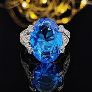 Cluster Rings 2023 Sparkling Wedding Luxury Jewelry Large Oval Cut Aquamarine CZ 925 Silver Fill Women Men Ring Gift