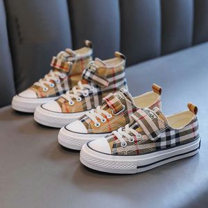 Plaid 2024 Kids Breatable Canvas Shoes Pattern Low Top Top Sneakers for Boys and Girls