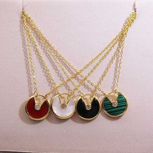 디자이너 브랜드 카터 티타늄 스틸 목걸이 여성 부적 도금 18K 로즈 골드 흰색 Beihong chalcedony 단일 다이아몬드 쇄골 체인 그물 레드 NJE9