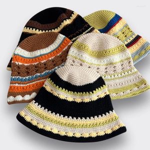 Boinas 1PC Crochet Bucket Hat Para Mulher Adolescentes Ao Ar Livre Dobrável Comutar Pescador Aba Larga Primavera Verão Respirável Anti-Uv