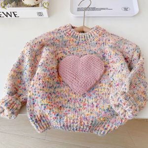 Pullover 16y Winter Baby Girls Ubrania Sweter Toddler Love Knit Born Knitwear Bawełniane topy 230619