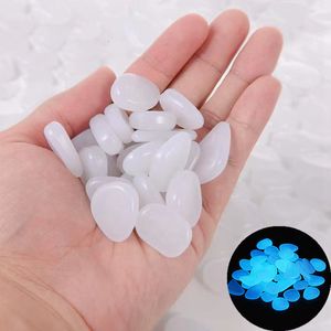 Garden Decorations Garden Decoration Outdoor Luminous Stones 2-3Cm Glow In Dark Rocks Fish Tank For Aquarium Gardening Pots Planters Decor Pebbles 230617