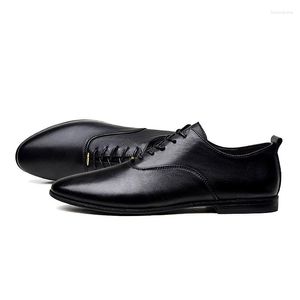 Scarpe eleganti Casual Real Trend Flat Leather Mens Male Heel Zapatos Hombre Per Genuine De Vestir Causal Black Fashion