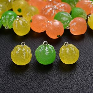 Charms 10Pcs Cute Design 3D Green Yellow Orange Tangerine Fruit Resin Pingentes Acrílico Carton Food For Jewelry Making Colar