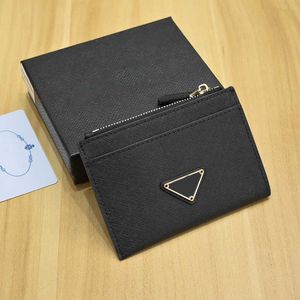 Portacarte di design per uomo donna mini portafoglio portamonete di alta qualità Pacchetto di carte hardware oro moda nero blu rosa Portafogli per carte di credito in pelle