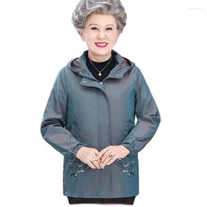 Kurtki damskie Babcia Autumn Windbreaker Fashion Płaszcz Modny i starsze matki wiosenne kardigan wydrukowane starsze ubrania