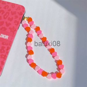 Pendant Necklaces Charming And Cute Pink Gradient Soft Ceramic Heart-Shaped Mobile Phone Chain Girl's Telephone Anti-Lost Lanyard Women's Jewelry J230620