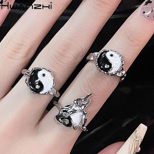 Küme halkaları gümüş renkli metal uzaylı düzensiz katlama alev yin yang tai chi kadınlar için kız parti çift mücevher hediyeleri Huanzhi 2023