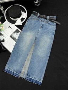 Kjolar designer sommar ny kändis stil mode triangel dekoration hög midja split denim halv längd klänning för kvinnor awem