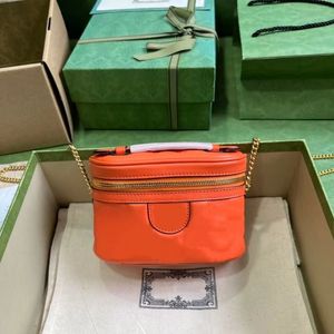 حقيبة دلو مصممة فاخرة من أعلى جودة اليدين المصنوعة يدويًا للنساء للنساء سيدة صليب حقائب الكتف