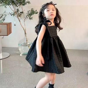 Sukienki dla dziewczyn 5437c Girls 'Summer Fashion Sling kamizelka Black 2-10 Year Kid's Princess Sukienka 230619