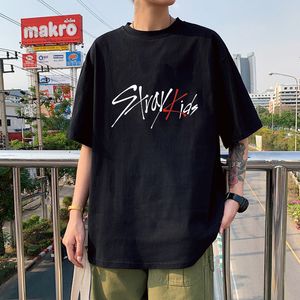 Męskie tshirty kpop stray dla dzieci piosenkarz t -shirt mężczyzn mody streetwear harajuku straykids list graficzny lato y2K ponadgabaryt oneck krótki rękaw 230620