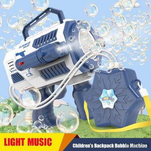 Sand Play Water Fun Electric Gun med stor kapacitet blinkande automatisk fläkt med lätt musikbubblor för barn ryggsäckvapen R230620