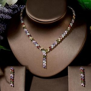 Halsband örhängen Set mode Micro Pave Cubic Zircon Dangle Drop Leaf Leaf Multicolor Wedding Jewelry Women Evening Party Dress